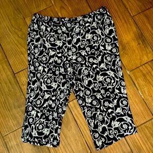 WOMEN’S PLUS SIZE POLYESTER SPANDEX CAPRIS : SIZE 3X
